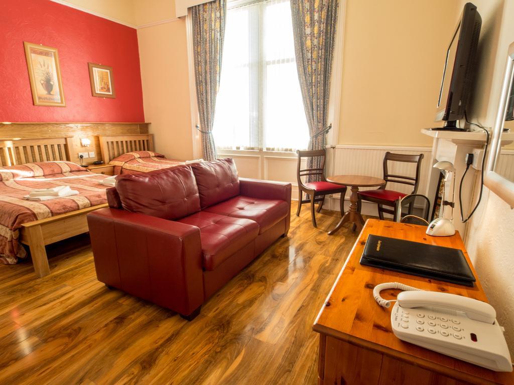 Corstorphine Lodge Hotel Edinburg Exteriör bild