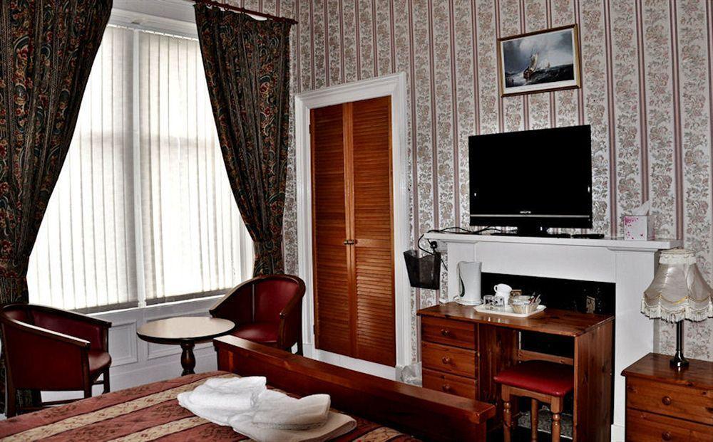 Corstorphine Lodge Hotel Edinburg Exteriör bild