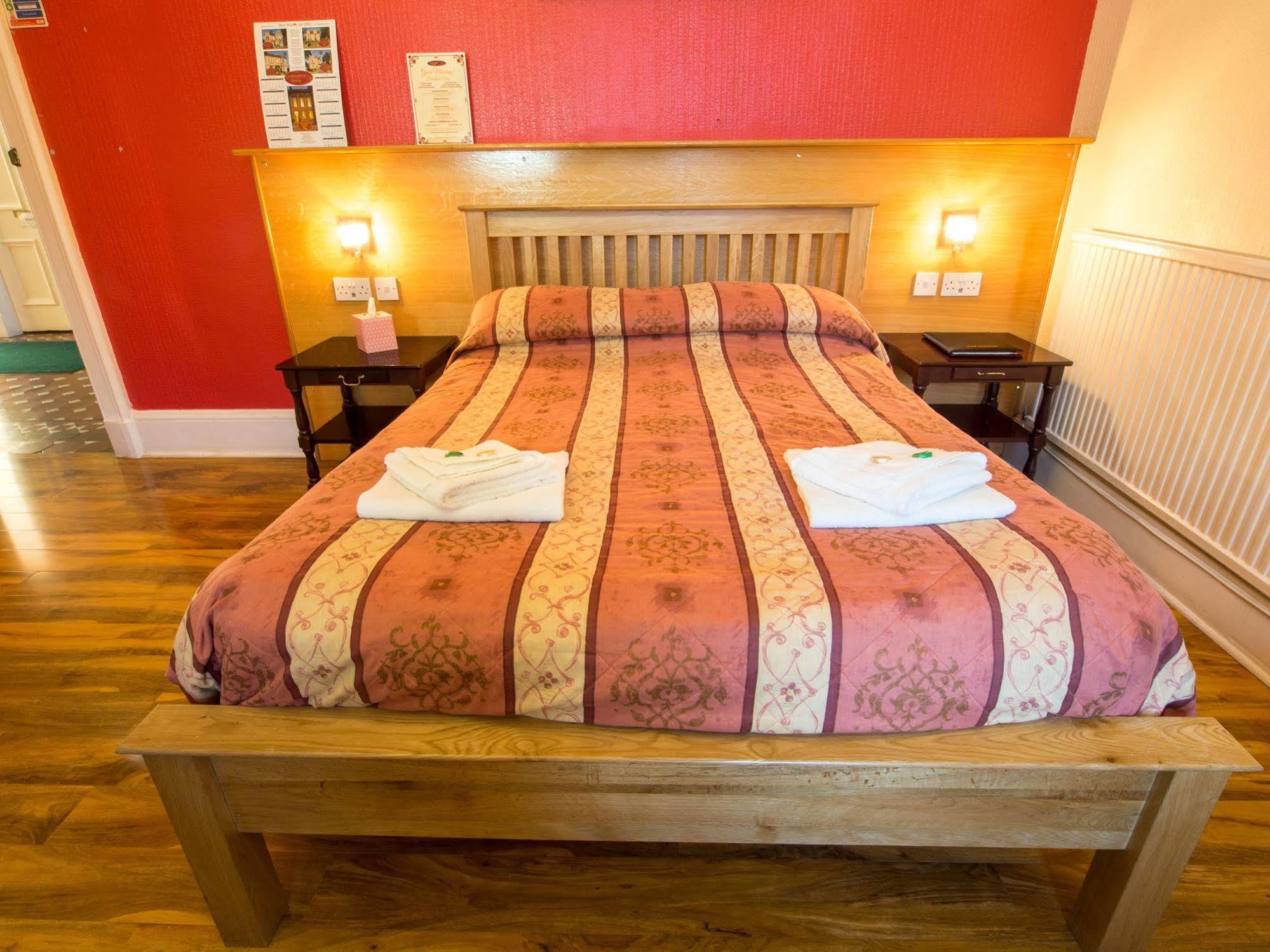 Corstorphine Lodge Hotel Edinburg Exteriör bild